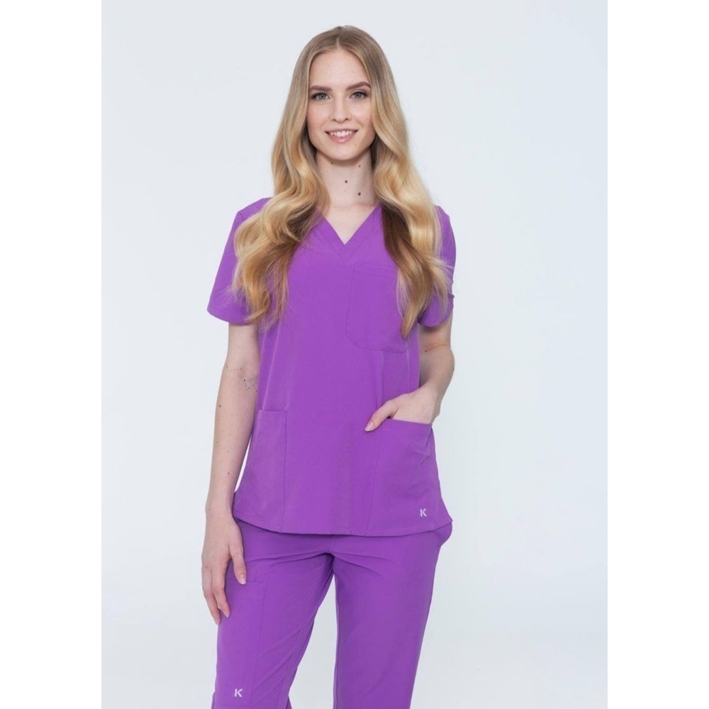 Nwt Kalea Reverie Scrub Top in Purple Size XXS